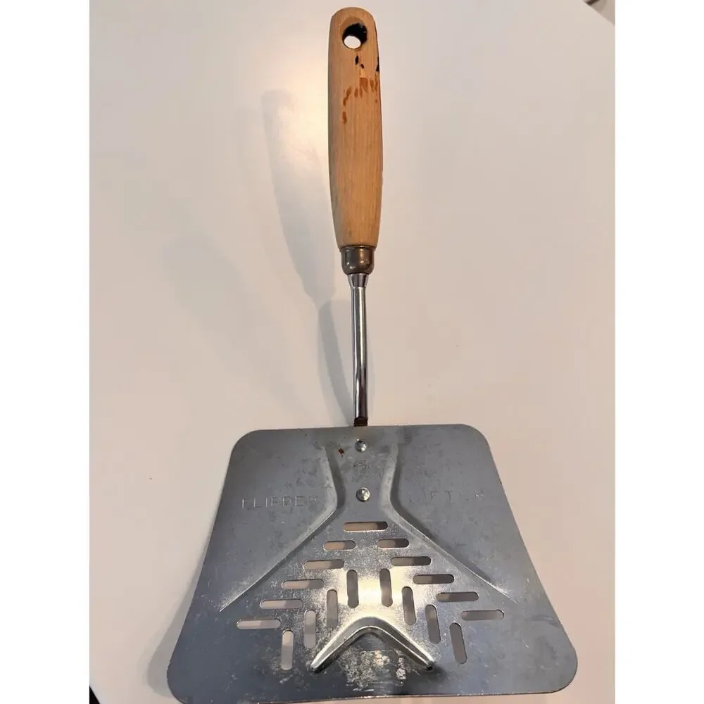 Vintage Ekco Flipper Lifter Spatula Wide Curved Chrome Plated w/ Wood Handle A&J